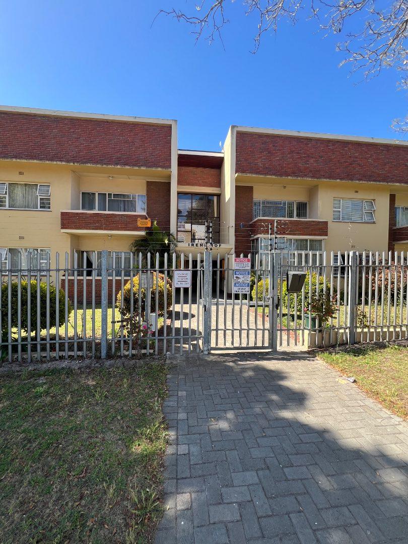 2 Bedroom Property for Sale in Silver Oaks Western Cape